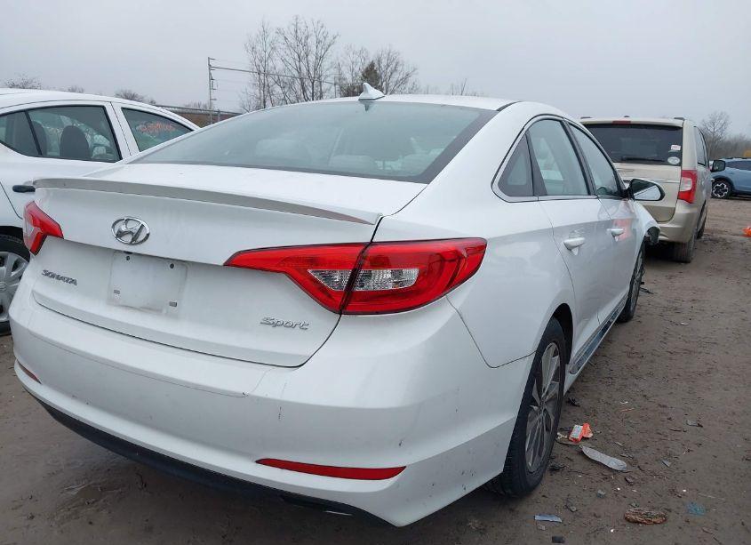 Photo 4 of 2017 Hyundai Sonata SPORT (VIN 5NPE34AF5HH490781)
