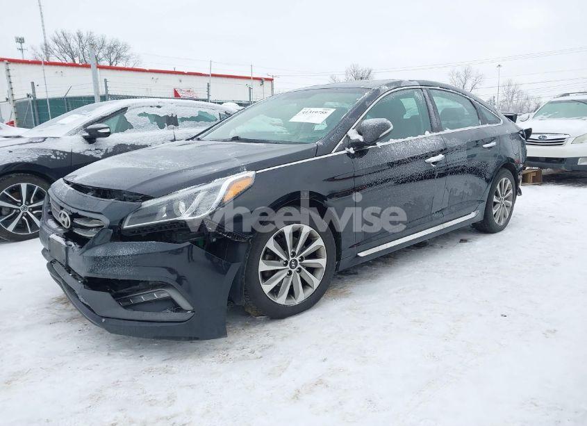 Photo 2 of 2017 Hyundai Sonata SPORT (VIN 5NPE34AF5HH586104)