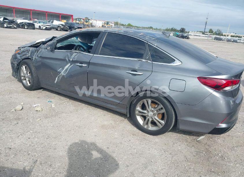 Photo 3 of 2018 Hyundai Sonata SEL (VIN 5NPE34AF5JH672812)