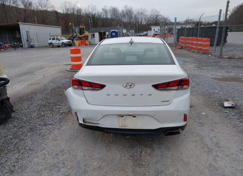 Photo 16 of 2018 Hyundai Sonata LIMITED (VIN 5NPE34AF5JH673684)