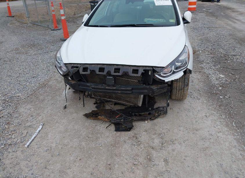 Photo 6 of 2018 Hyundai Sonata LIMITED (VIN 5NPE34AF5JH673684)