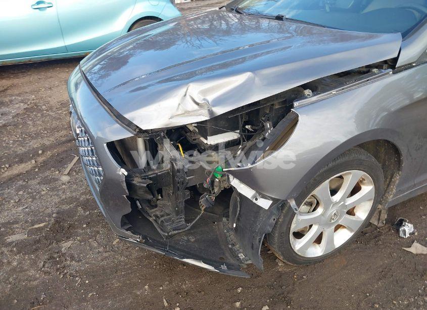 Photo 6 of 2018 Hyundai Sonata LIMITED (VIN 5NPE34AF5JH715786)