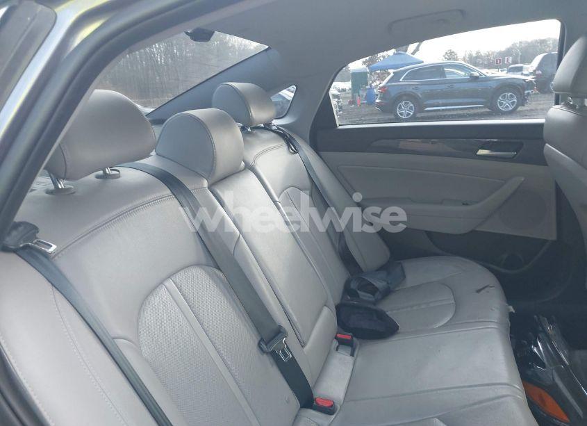 Photo 8 of 2018 Hyundai Sonata LIMITED (VIN 5NPE34AF5JH715786)