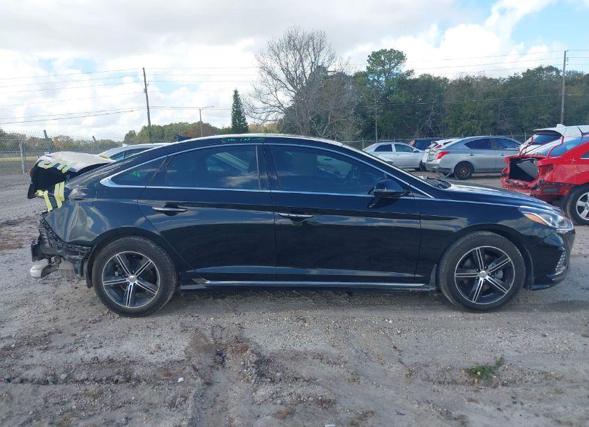 Photo 13 of 2019 Hyundai Sonata SPORT (VIN 5NPE34AF5KH740012)