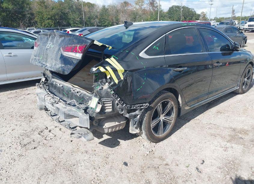 Photo 4 of 2019 Hyundai Sonata SPORT (VIN 5NPE34AF5KH740012)