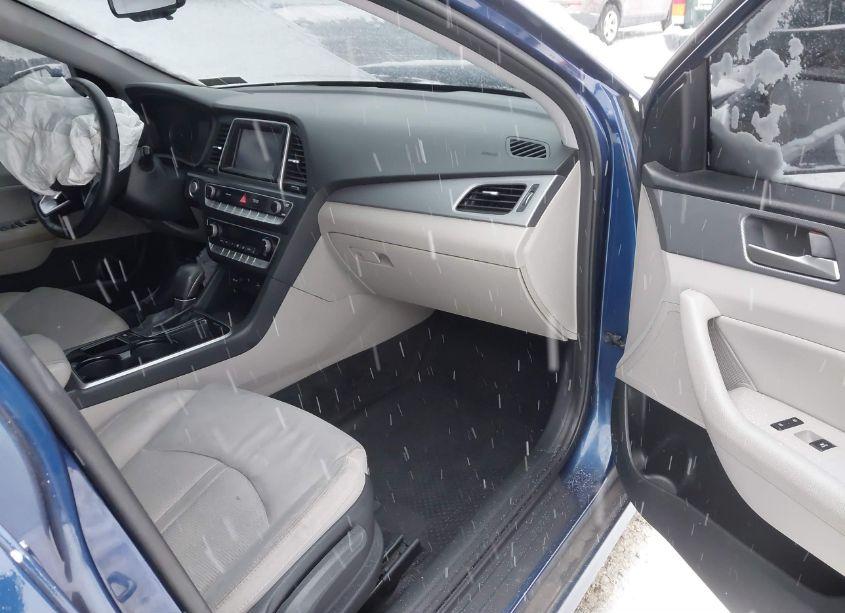 Photo 5 of 2019 Hyundai Sonata SEL (VIN 5NPE34AF5KH753164)