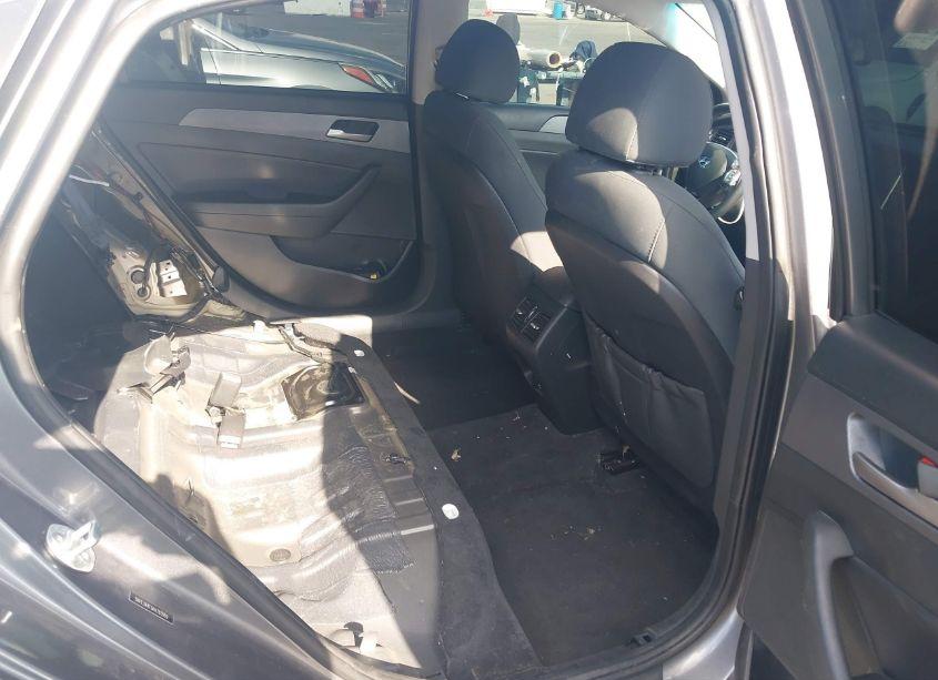 Photo 8 of 2019 Hyundai Sonata SEL (VIN 5NPE34AF5KH783569)