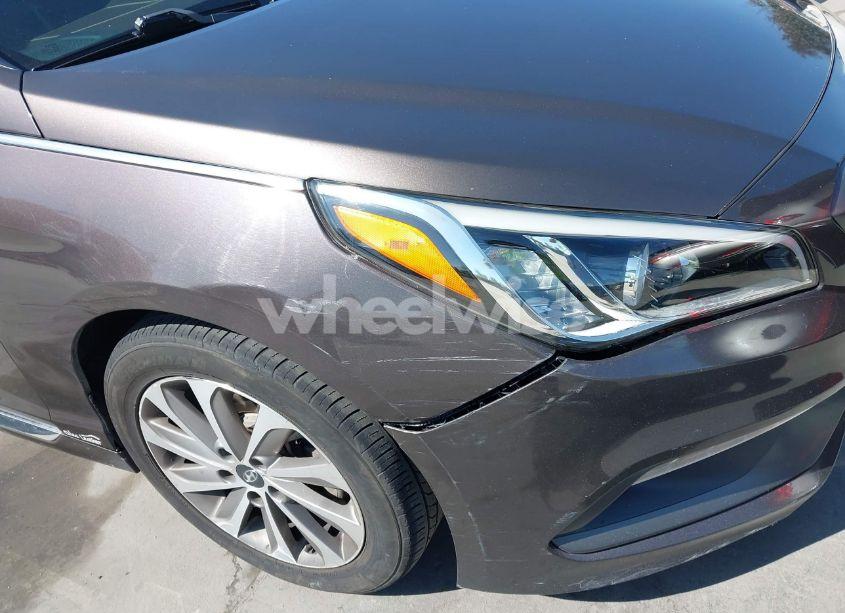 Photo 6 of 2015 Hyundai Sonata SPORT/LIMITED (VIN 5NPE34AF6FH041574)