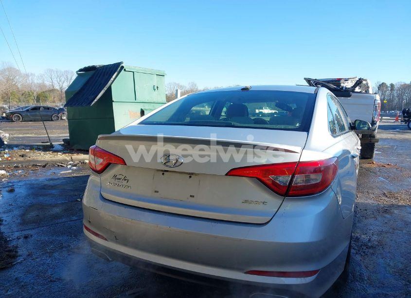 Photo 16 of 2015 Hyundai Sonata SPORT (VIN 5NPE34AF6FH075188)