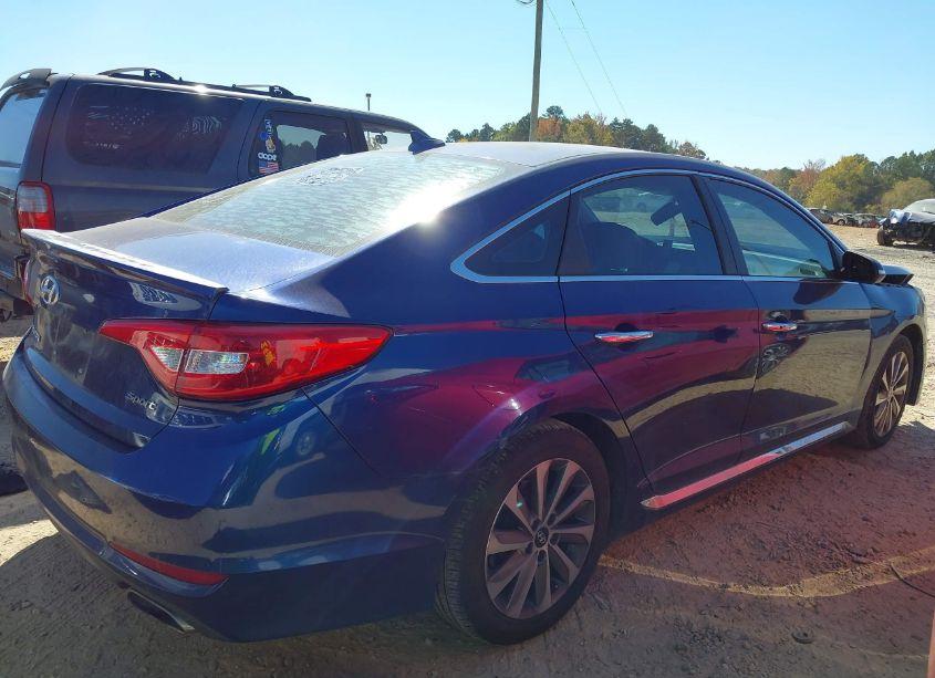 Photo 4 of 2015 Hyundai Sonata SPORT (VIN 5NPE34AF6FH084845)