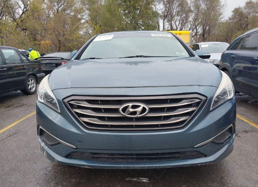 Photo 13 of 2015 Hyundai Sonata SPORT (VIN 5NPE34AF6FH096042)