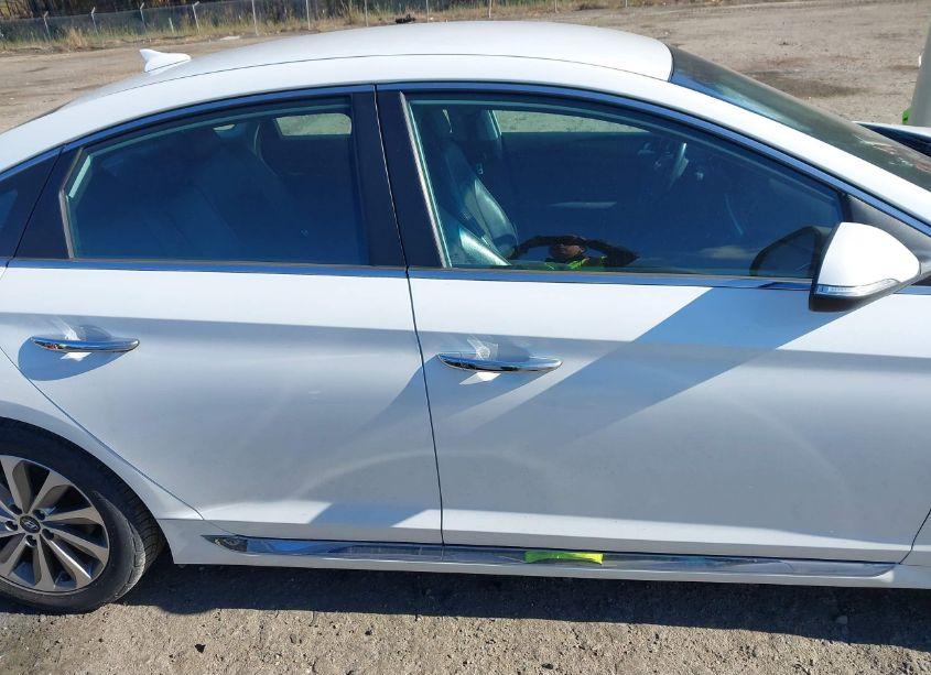 Photo 14 of 2015 Hyundai Sonata SPORT (VIN 5NPE34AF6FH127712)