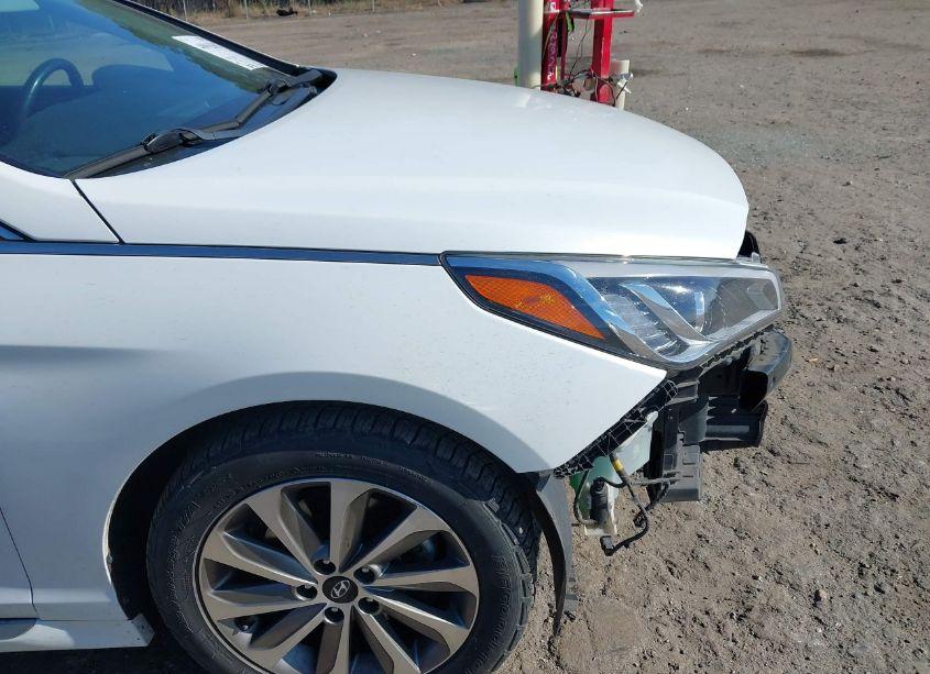 Photo 21 of 2015 Hyundai Sonata SPORT (VIN 5NPE34AF6FH127712)