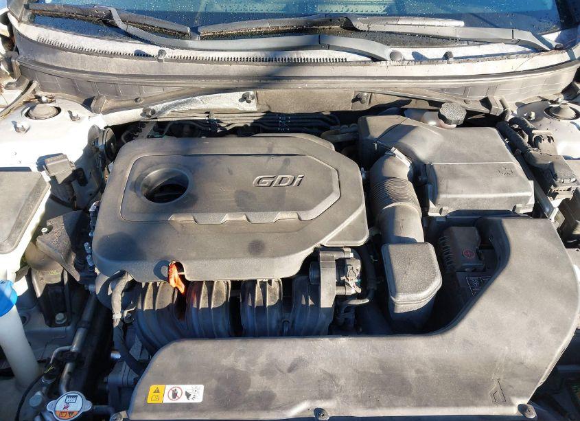 Photo 10 of 2015 Hyundai Sonata SPORT (VIN 5NPE34AF6FH138029)