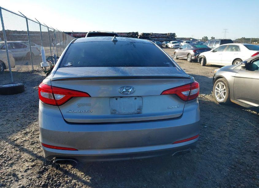Photo 16 of 2015 Hyundai Sonata SPORT (VIN 5NPE34AF6FH138029)
