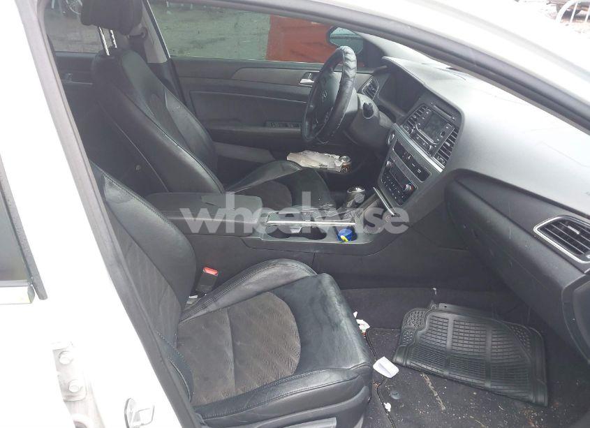 Photo 5 of 2015 Hyundai Sonata SPORT (VIN 5NPE34AF6FH237482)