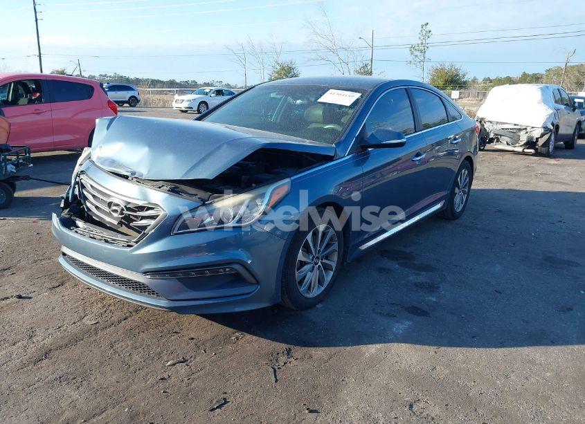 Photo 2 of 2015 Hyundai Sonata SPORT (VIN 5NPE34AF6FH239975)