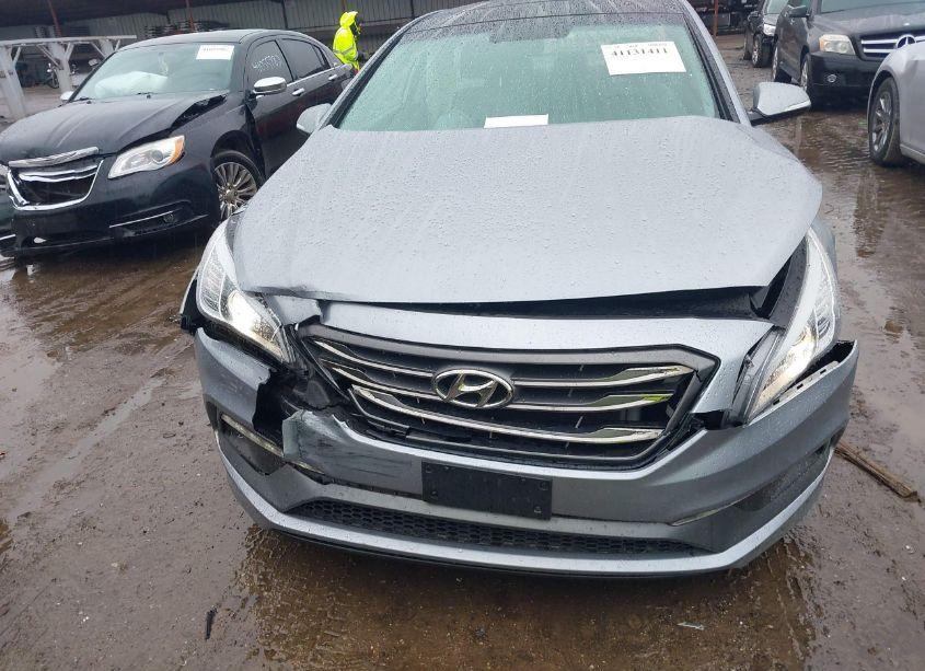 Photo 6 of 2016 Hyundai Sonata LIMITED (VIN 5NPE34AF6GH331525)