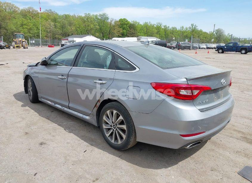 Photo 3 of 2016 Hyundai Sonata SPORT (VIN 5NPE34AF6GH351094)