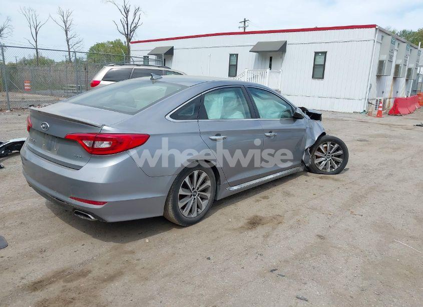 Photo 4 of 2016 Hyundai Sonata SPORT (VIN 5NPE34AF6GH351094)