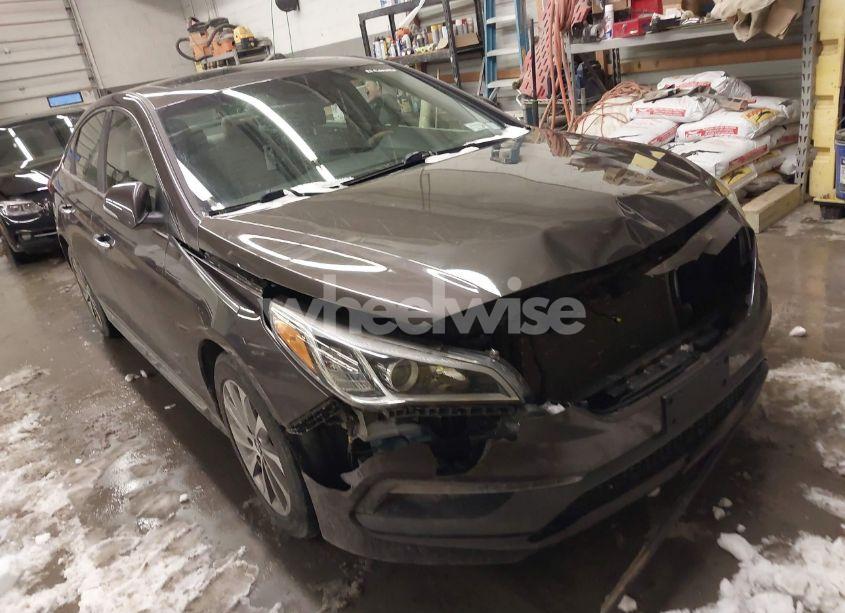 Photo 6 of 2016 Hyundai Sonata SPORT (VIN 5NPE34AF6GH381972)