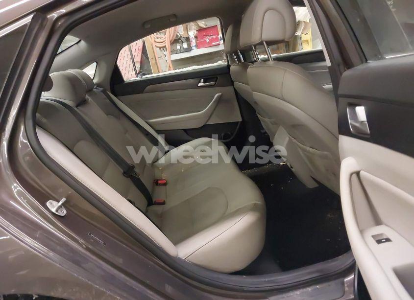 Photo 8 of 2016 Hyundai Sonata SPORT (VIN 5NPE34AF6GH381972)