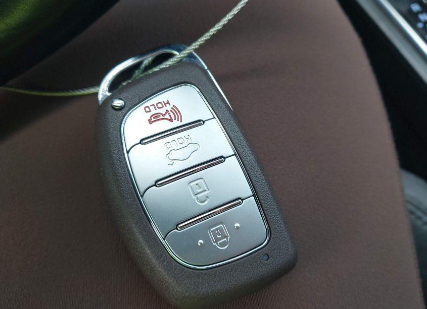 Photo 11 of 2016 Hyundai Sonata LIMITED (VIN 5NPE34AF6GH410841)