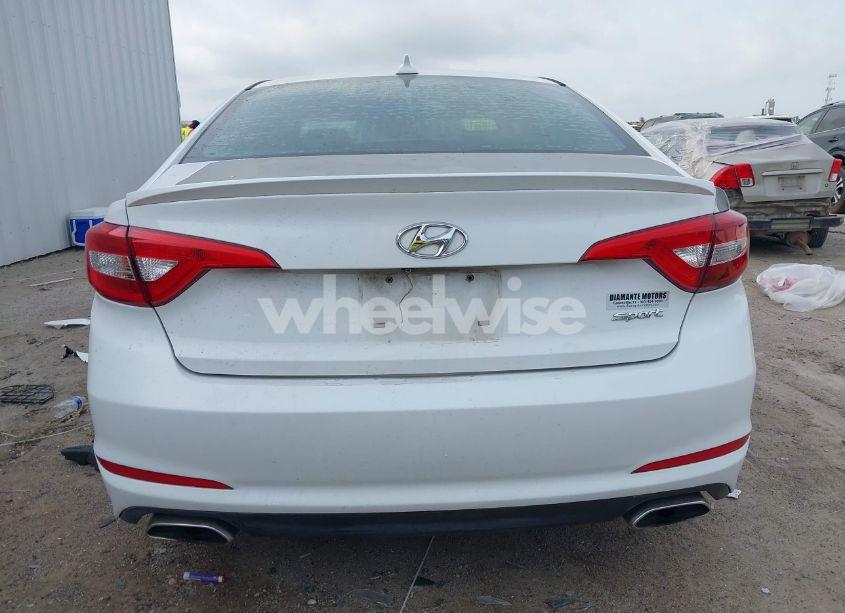 Photo 16 of 2016 Hyundai Sonata SPORT (VIN 5NPE34AF6GH413402)