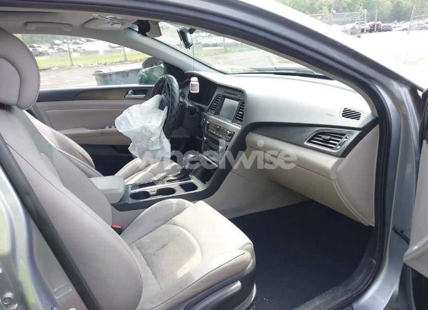 Photo 5 of 2017 Hyundai Sonata SPORT (VIN 5NPE34AF6HH546968)