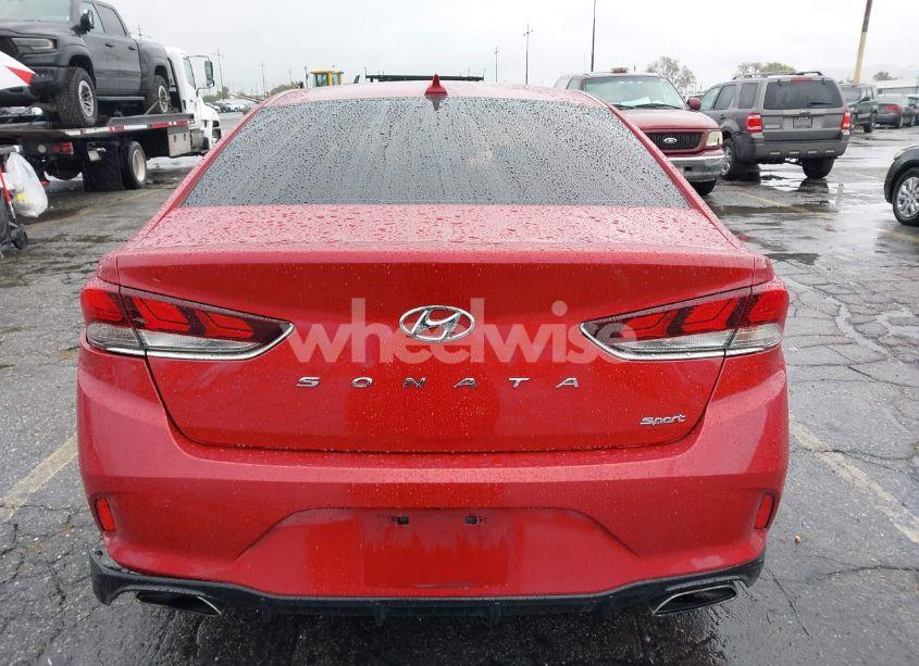 Photo 17 of 2018 Hyundai Sonata SPORT (VIN 5NPE34AF6JH616149)