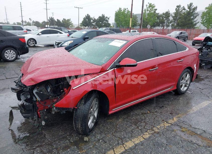Photo 2 of 2018 Hyundai Sonata SPORT (VIN 5NPE34AF6JH616149)