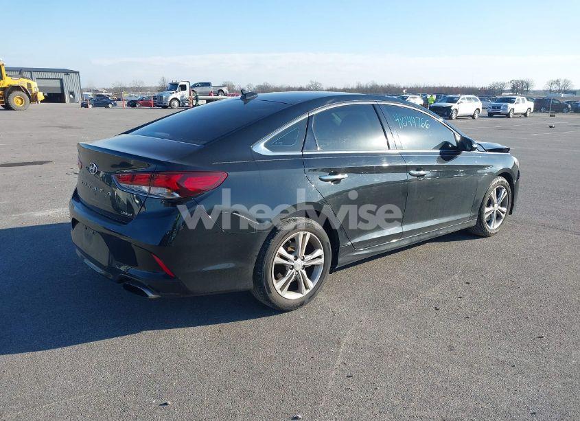 Photo 4 of 2018 Hyundai Sonata LIMITED (VIN 5NPE34AF6JH641715)