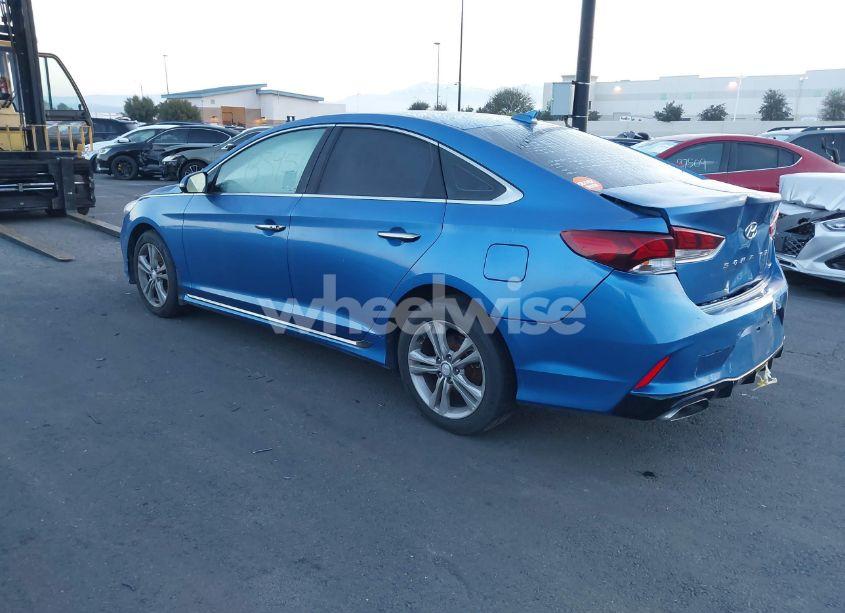 Photo 3 of 2018 Hyundai Sonata SPORT (VIN 5NPE34AF6JH685083)