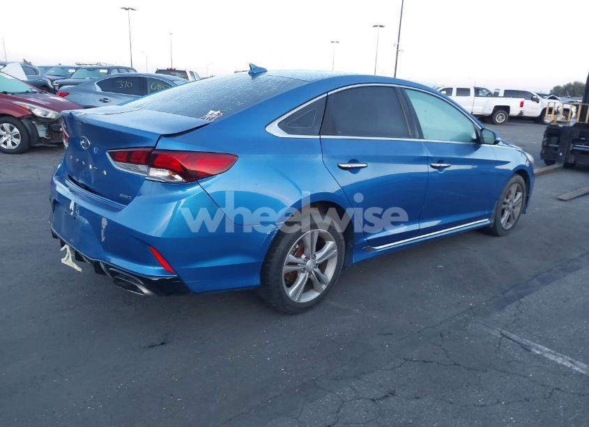 Photo 4 of 2018 Hyundai Sonata SPORT (VIN 5NPE34AF6JH685083)