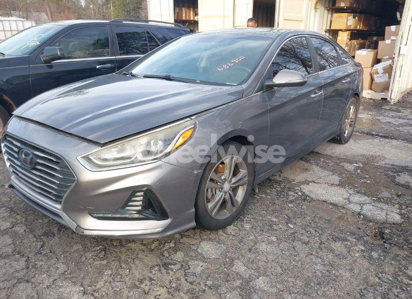 Photo 2 of 2018 Hyundai Sonata SEL (VIN 5NPE34AF6JH686900)