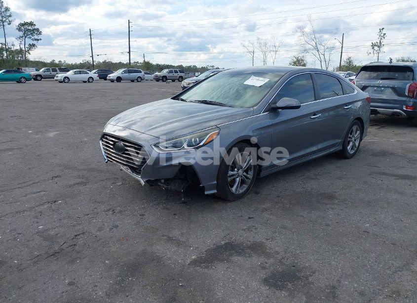 Photo 2 of 2018 Hyundai Sonata SEL (VIN 5NPE34AF6JH689991)