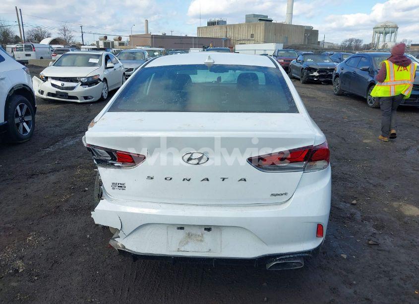 Photo 16 of 2018 Hyundai Sonata SPORT+ (VIN 5NPE34AF6JH727977)