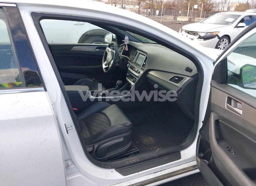 Photo 5 of 2018 Hyundai Sonata SPORT+ (VIN 5NPE34AF6JH727977)