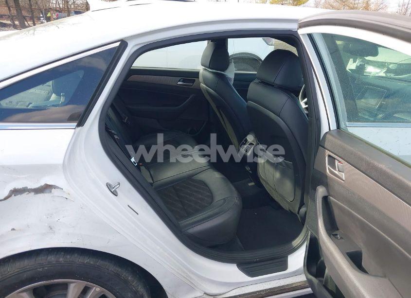 Photo 8 of 2018 Hyundai Sonata SPORT+ (VIN 5NPE34AF6JH727977)