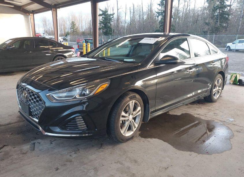 Photo 2 of 2019 Hyundai Sonata SEL (VIN 5NPE34AF6KH735434)