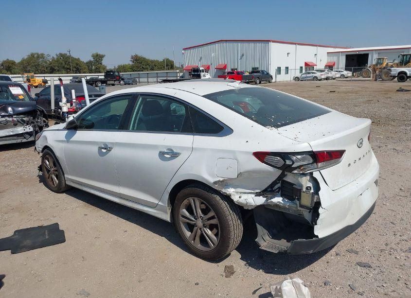 Photo 3 of 2019 Hyundai Sonata SEL (VIN 5NPE34AF6KH759927)