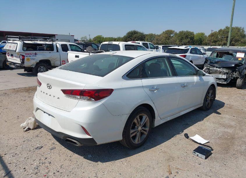 Photo 4 of 2019 Hyundai Sonata SEL (VIN 5NPE34AF6KH759927)