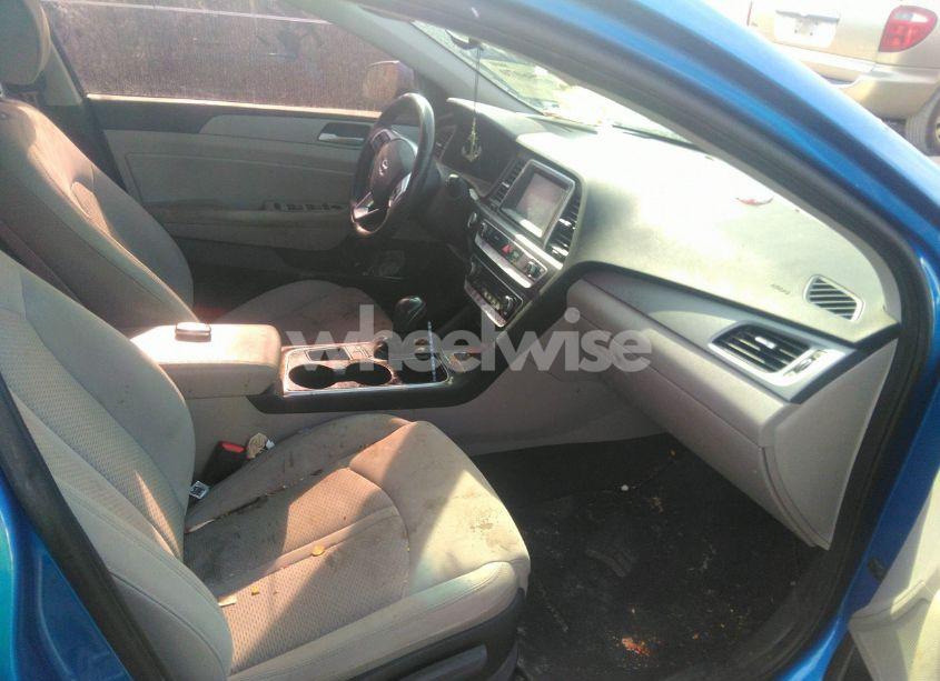 Photo 5 of 2019 Hyundai Sonata SEL (VIN 5NPE34AF6KH760270)