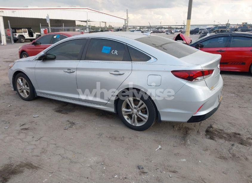 Photo 3 of 2019 Hyundai Sonata SEL (VIN 5NPE34AF6KH779076)