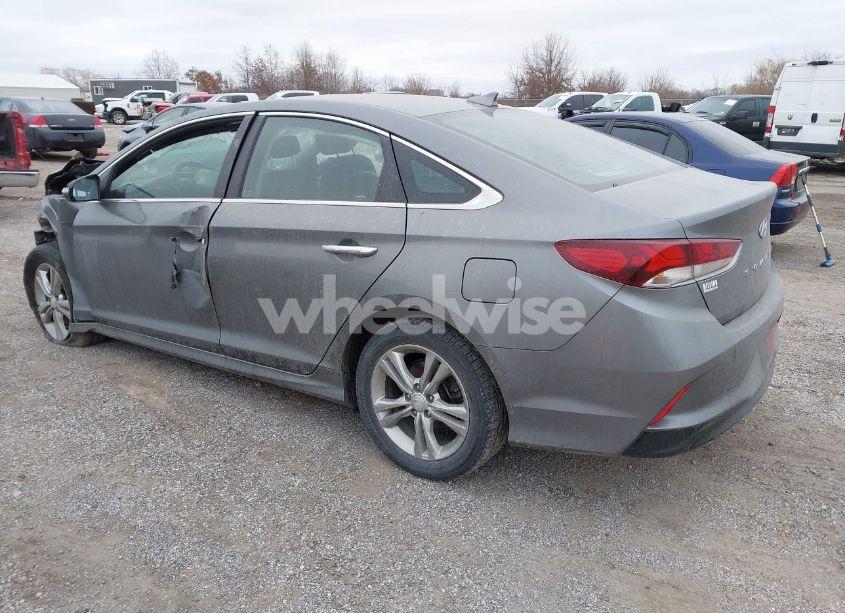 Photo 3 of 2019 Hyundai Sonata SEL (VIN 5NPE34AF6KH787596)