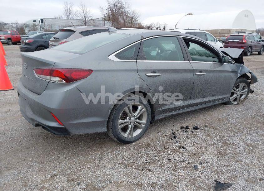 Photo 4 of 2019 Hyundai Sonata SEL (VIN 5NPE34AF6KH787596)