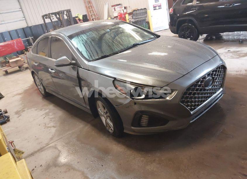 2019 Hyundai Sonata SEL (VIN 5NPE34AF6KH789705) main photo