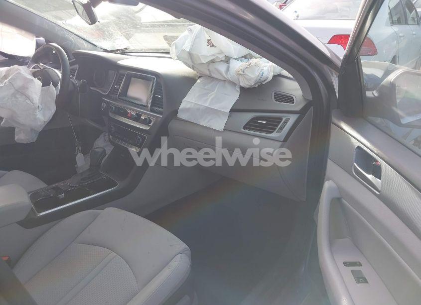 Photo 5 of 2019 Hyundai Sonata SEL (VIN 5NPE34AF6KH791583)