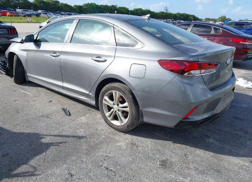 Photo 3 of 2019 Hyundai Sonata SEL (VIN 5NPE34AF6KH804672)