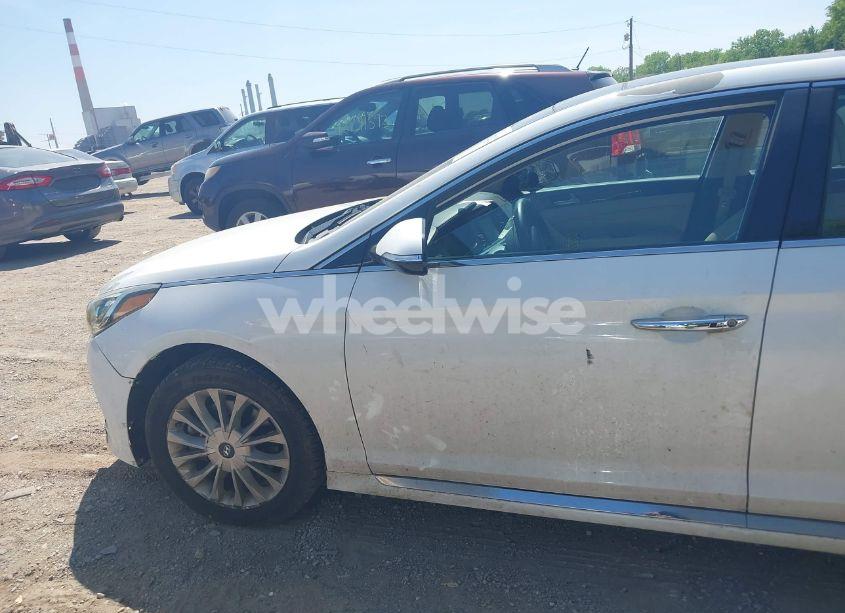 Photo 14 of 2015 Hyundai Sonata LIMITED (VIN 5NPE34AF7FH026551)